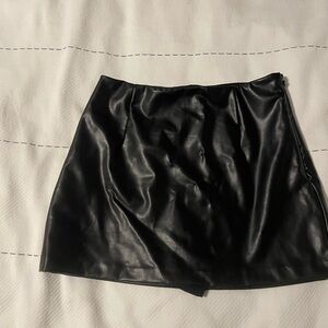 Abercrombie leather skort